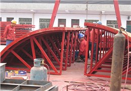 连霍郑洛段改建八标拱涵模板