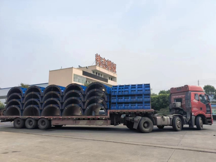 郑州钢模板加工企业发货圆柱钢模板 郑州钢模板加工企业发货圆柱钢模板